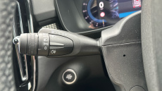 Volvo XC40 2.0 B4P Plus Dark 5dr Auto Petrol Estate